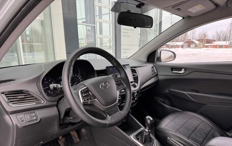 Hyundai Solaris II рестайлинг, 2021 год, 1 450 000 рублей, 9 фотография