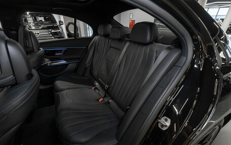 Mercedes-Benz E-Класс, 2025 год, 9 300 000 рублей, 14 фотография