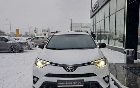 Toyota RAV4, 2019 год, 2 270 000 рублей, 4 фотография