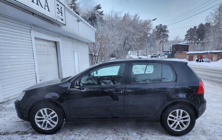 Volkswagen Golf V, 2004 год, 650 000 рублей, 2 фотография