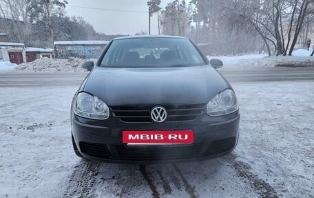 Volkswagen Golf V, 2004 год, 650 000 рублей, 8 фотография
