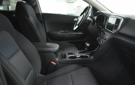 KIA Sportage IV рестайлинг, 2021 год, 2 190 000 рублей, 8 фотография