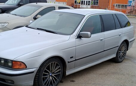 BMW 5 серия, 1998 год, 500 000 рублей, 2 фотография