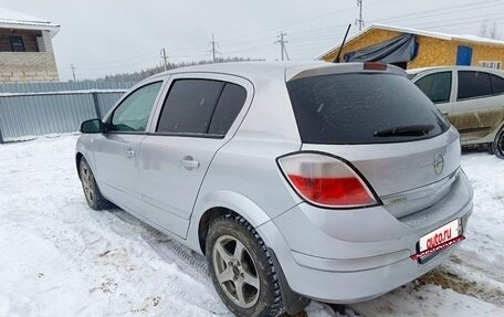 Opel Astra H, 2004 год, 305 000 рублей, 3 фотография