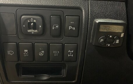 Toyota Land Cruiser 200, 2012 год, 3 500 000 рублей, 10 фотография