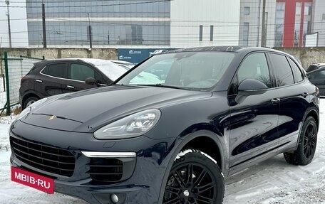 Porsche Cayenne III, 2015 год, 3 890 000 рублей, 2 фотография