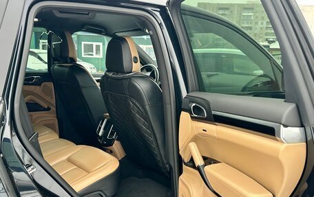 Porsche Cayenne III, 2015 год, 3 890 000 рублей, 22 фотография