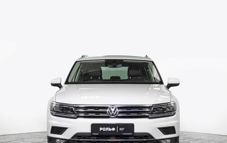 Volkswagen Tiguan II, 2017 год, 2 718 000 рублей, 2 фотография