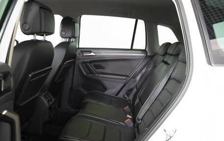 Volkswagen Tiguan II, 2017 год, 2 718 000 рублей, 10 фотография