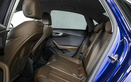 Audi A4, 2016 год, 1 698 000 рублей, 10 фотография