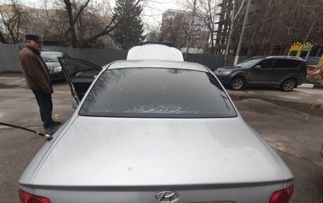 Hyundai Sonata IV рестайлинг, 2004 год, 120 000 рублей, 3 фотография
