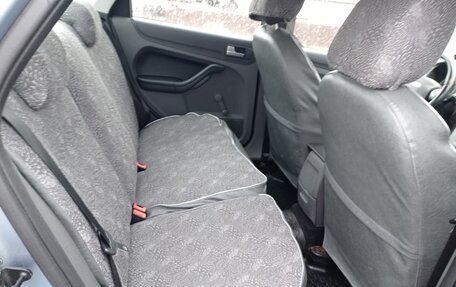 Ford Focus II рестайлинг, 2005 год, 275 000 рублей, 15 фотография