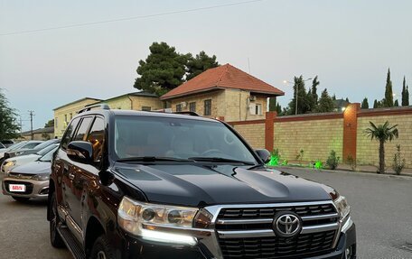 Toyota Land Cruiser 200, 2012 год, 4 000 000 рублей, 2 фотография