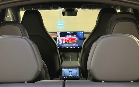 Tesla Model Y I, 2025 год, 10 500 000 рублей, 3 фотография