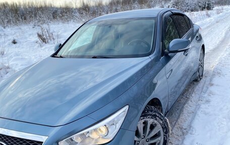 Infiniti Q50 I рестайлинг, 2015 год, 1 800 000 рублей, 2 фотография