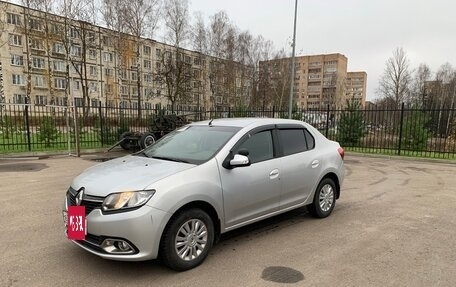 Renault Logan II, 2014 год, 800 000 рублей, 2 фотография