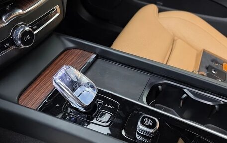 Volvo XC60 II, 2025 год, 5 980 000 рублей, 9 фотография