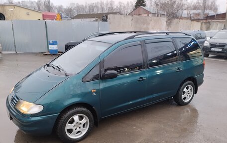 Volkswagen Sharan I рестайлинг, 1997 год, 290 000 рублей, 6 фотография
