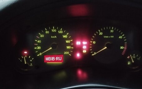 Volkswagen Sharan I рестайлинг, 1997 год, 290 000 рублей, 17 фотография