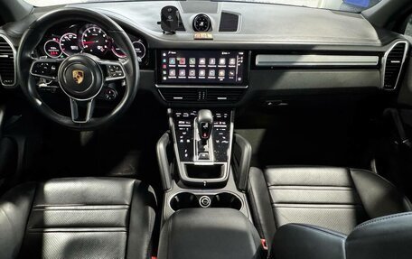 Porsche Cayenne III, 2022 год, 10 000 000 рублей, 13 фотография