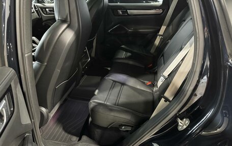 Porsche Cayenne III, 2022 год, 10 000 000 рублей, 24 фотография