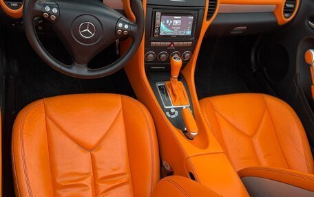 Mercedes-Benz SLK-Класс, 2006 год, 1 090 000 рублей, 15 фотография