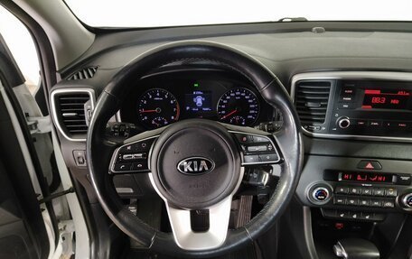 KIA Sportage IV рестайлинг, 2018 год, 2 349 000 рублей, 13 фотография