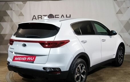 KIA Sportage IV рестайлинг, 2018 год, 2 349 000 рублей, 3 фотография