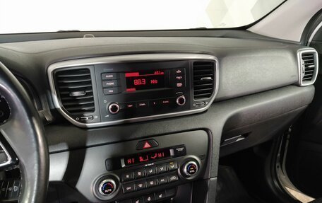 KIA Sportage IV рестайлинг, 2018 год, 2 349 000 рублей, 15 фотография