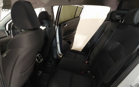 KIA Sportage IV рестайлинг, 2018 год, 2 349 000 рублей, 27 фотография