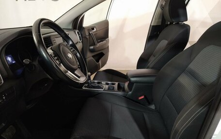 KIA Sportage IV рестайлинг, 2018 год, 2 349 000 рублей, 26 фотография