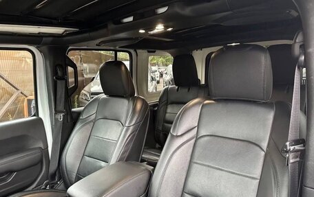 Jeep Wrangler, 2022 год, 5 250 000 рублей, 9 фотография