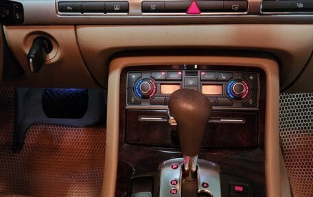 Audi A8, 2006 год, 1 125 000 рублей, 29 фотография