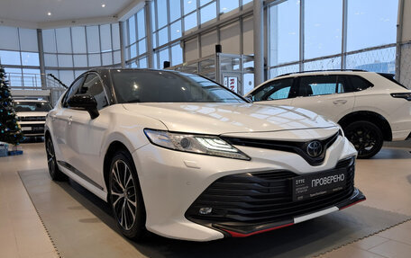 Toyota Camry, 2020 год, 3 036 000 рублей, 3 фотография