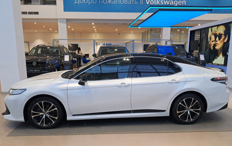 Toyota Camry, 2020 год, 3 036 000 рублей, 8 фотография