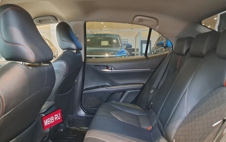 Toyota Camry, 2020 год, 3 036 000 рублей, 12 фотография