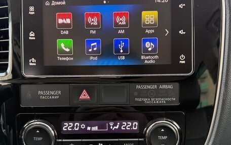 Mitsubishi Outlander III рестайлинг 3, 2018 год, 2 650 000 рублей, 20 фотография