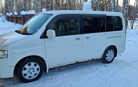 Honda Stepwgn II рестайлинг, 2004 год, 790 000 рублей, 8 фотография