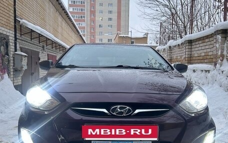 Hyundai Solaris II рестайлинг, 2012 год, 765 000 рублей, 2 фотография