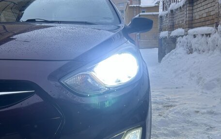 Hyundai Solaris II рестайлинг, 2012 год, 765 000 рублей, 27 фотография