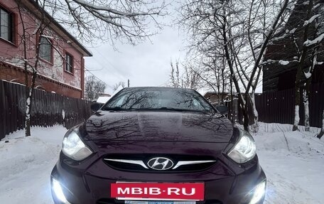Hyundai Solaris II рестайлинг, 2012 год, 765 000 рублей, 23 фотография