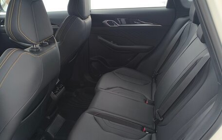 Geely Coolray I, 2025 год, 2 600 000 рублей, 6 фотография