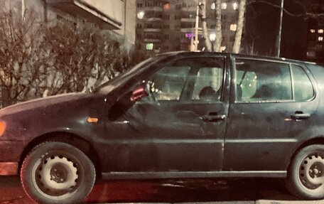 Volkswagen Polo III рестайлинг, 1997 год, 100 000 рублей, 2 фотография