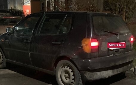 Volkswagen Polo III рестайлинг, 1997 год, 100 000 рублей, 4 фотография