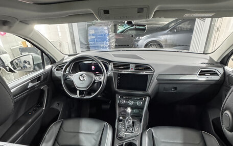 Volkswagen Tiguan II, 2018 год, 3 400 000 рублей, 15 фотография