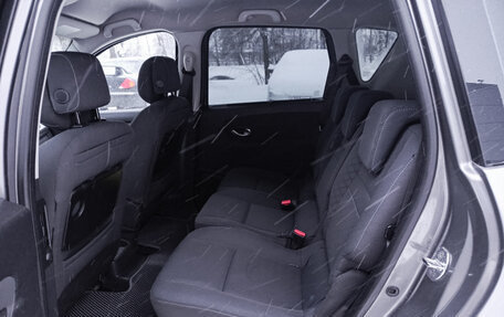 Renault Scenic III, 2010 год, 650 000 рублей, 15 фотография