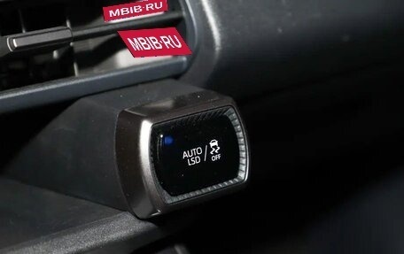 Toyota RAV4, 2025 год, 4 500 000 рублей, 13 фотография