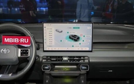 Toyota RAV4, 2025 год, 4 500 000 рублей, 16 фотография