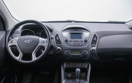 Hyundai ix35 I рестайлинг, 2015 год, 1 450 000 рублей, 13 фотография