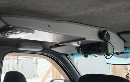 Ford Ranger II рестайлинг, 2005 год, 850 000 рублей, 10 фотография